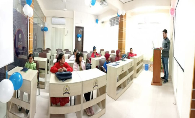 রমজানে ভর্তি হলে সব কোর্সে ৫০ শতাংশ ছাড় দিচ্ছে জন আমোস সেন্টার