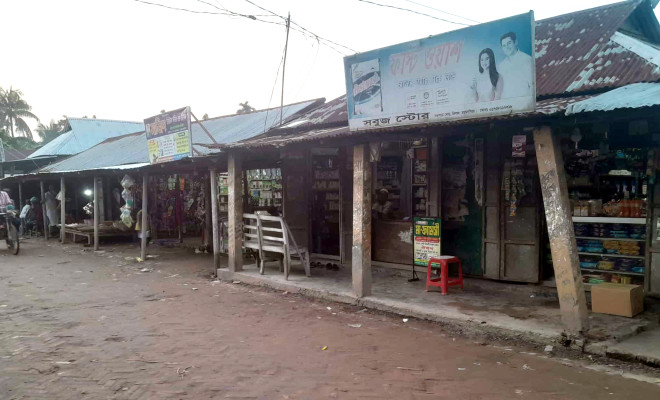 ত্রিশালে জমি বিক্রি নিয়ে উত্তপ্ত পরিস্থিতি